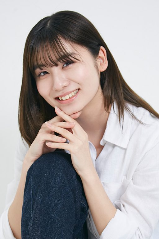 近藤 璃乙 宣材写真